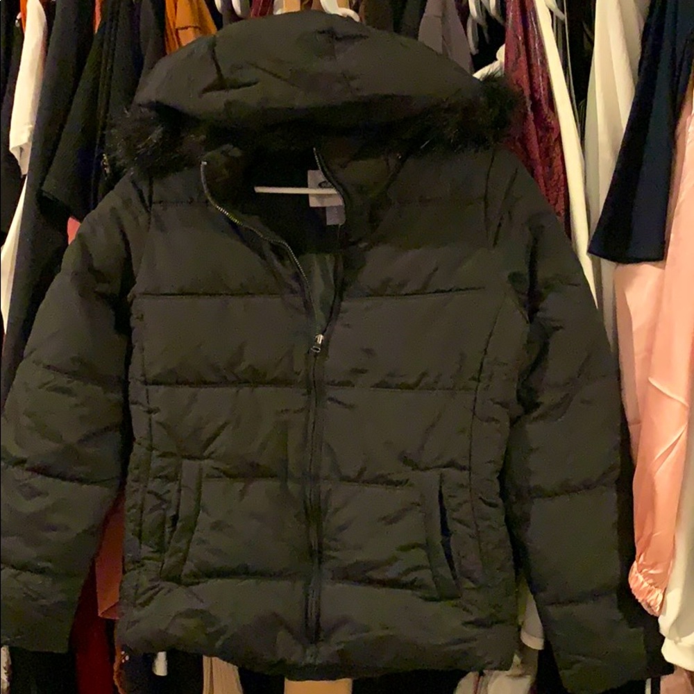 Old navy black light weight puffer jacket